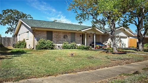 6225 Sweeney Dr, Corpus Christi, TX, 78413-3030 | Card Image