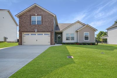 2649 Rafiki Dr, House other with 3 bedrooms, 2 bathrooms and 2 parking in Clarksville TN | Image 2