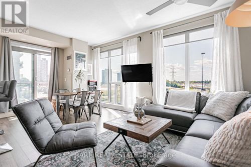 703-2119 Lake Shore Blvd W, Etobicoke, ON, M8V4E8 | Card Image