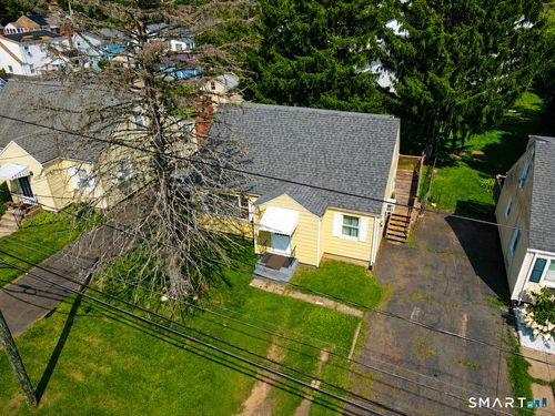 77 Mcclintock St, New Britain, CT, 06053-2909 | Card Image