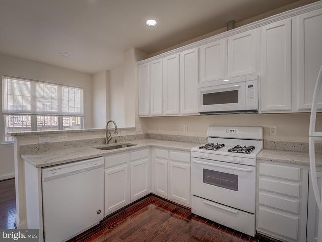 13510 Turquoise Ln, Townhouse with 4 bedrooms, 4 bathrooms and null parking in HERNDON VA | Image 19