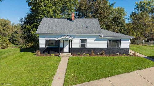 385 Jones St, Shreve, OH, 44676-9189 | Card Image