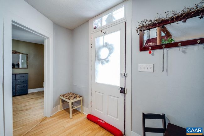 9751 Singers Glen Rd, House other with 3 bedrooms, 2 bathrooms and null parking in SINGERS GLEN VA | Image 7