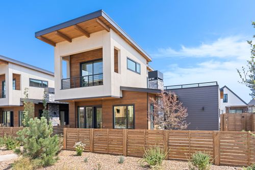 153-3308 Nw Celilo Ln, Bend, OR, 97703-2358 | Card Image