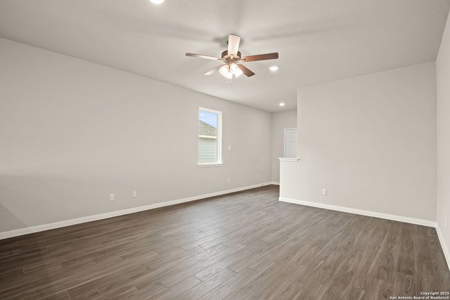 1209 Lauraine, House other with 5 bedrooms, 4 bathrooms and null parking in Seguin TX | Image 6