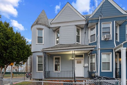 668 Palisade Ave, Jersey City, NJ, 07307-1024 | Card Image