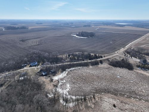 2075 80th St Sw, Montevideo, MN, 56265-4014 | Card Image