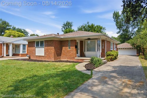 1928 Cresthill Ave, Royal Oak, MI, 48073-1904 | Card Image