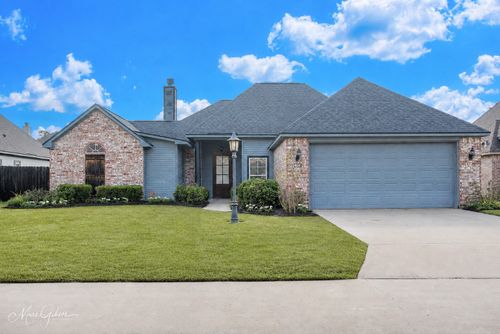 247 Olympia Dr, Shreveport, LA, 71106-7557 | Card Image