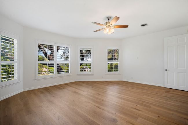 403 Hazeltine Dr, House other with 4 bedrooms, 3 bathrooms and 4 parking in Lakeway TX | Image 19