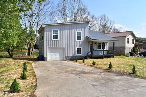 1727 Norlil Rd, Sevierville, TN, 37876-1781 | Card Image