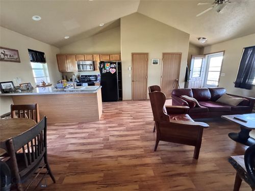 3-904 Jeanette Pl, Belgrade, MT, 59714-4384 | Card Image