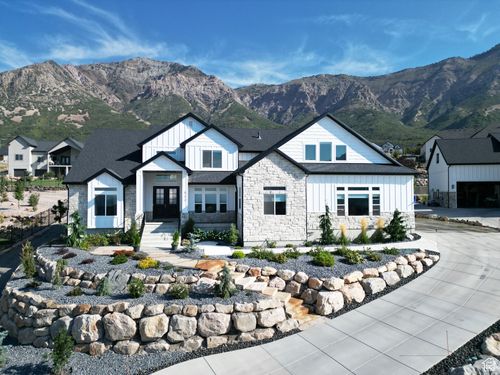 822 E Mountain Rd, North Ogden, UT, 84414-7557 | Card Image