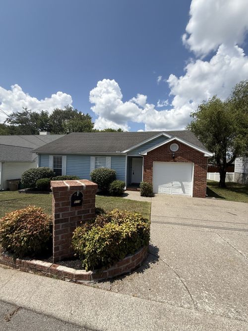 809 Neelys Chase Dr, Madison, TN, 37115-4963 | Card Image