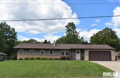 722 Ridgewood Dr, Quincy, IL, 62301-5711 | Card Image