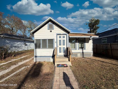 335 Maple St, Daytona Beach, FL, 32114-4829 | Card Image