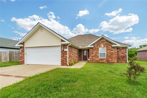 805 E Asher Dr, Rogers, AR, 72758-7553 | Card Image