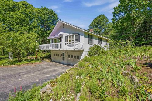 15 Tash Rd, New Durham, NH, 03855-2233 | Card Image