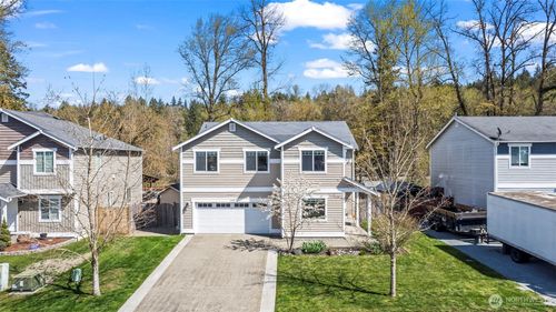 1408 Daffodil Ave Ne, Orting, WA, 98360-7485 | Card Image