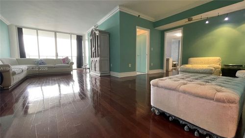 apt-1105-4000 Island Blvd, Aventura, FL, 33160-2539 | Card Image