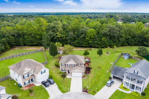 100 Long Pond Dr, Sneads Ferry, NC, 28460-8307 | Card Image