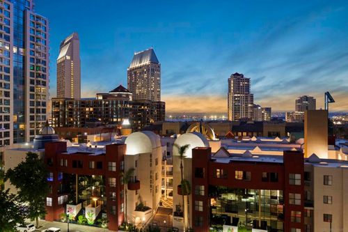 806-645 Front St, San Diego, CA, 92101-8801 | Card Image