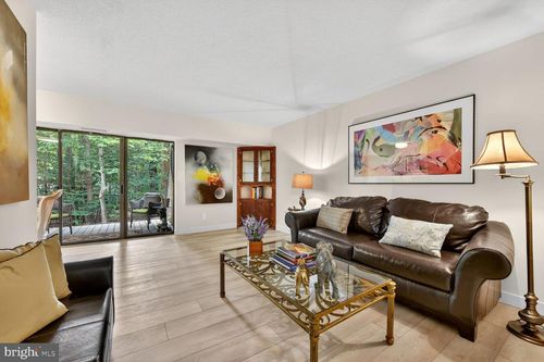 apt-2b-2208 Castle Rock Sq, RESTON, VA, 20191-2208 | Card Image