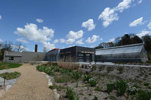 1523 Riverview Dr, Kalamazoo, MI, 49004-1071 | Card Image