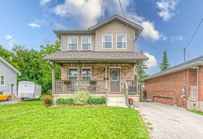 12 Elgin St, House other with 5 bedrooms, 2 bathrooms and 2 parking in Brantford ON | Image 1