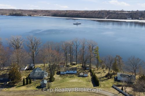 32 Quinteview Rd, Bath, ON, K0H1G0 | Card Image