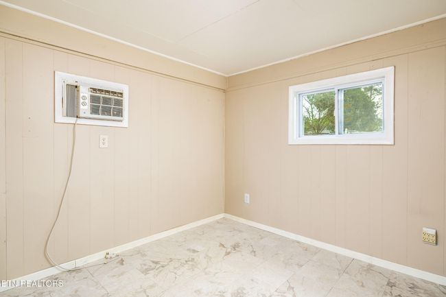 2105 Bradshaw Garden Rd, House other with 2 bedrooms, 1 bathrooms and null parking in Knoxville TN | Image 26