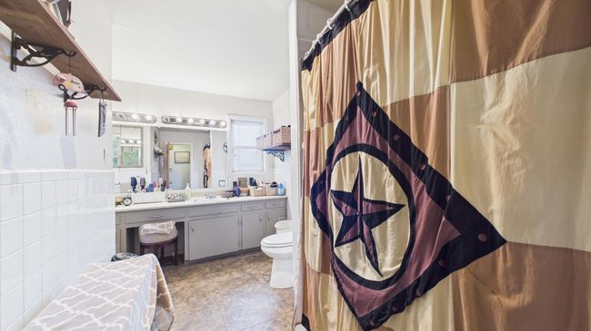 1512 Avenue K, House other with 3 bedrooms, 2 bathrooms and null parking in Abernathy TX | Image 33
