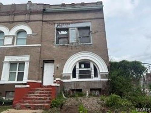 5233 Cates Ave, Saint Louis, MO, 63108-1019 | Card Image