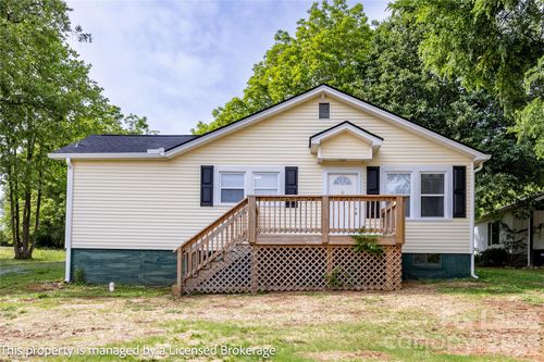 20445 Saint Martin Rd, Albemarle, NC, 28001-7439 | Card Image