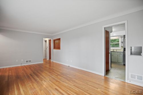 2741 Sharon Dr, Adrian, MI, 49221-4154 | Card Image