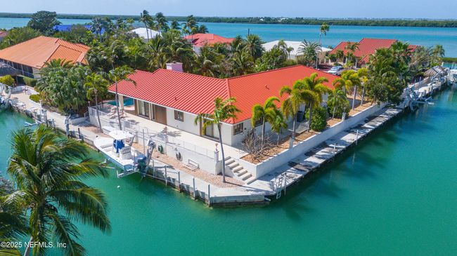 531 Seminole Dr, House other with 4 bedrooms, 3 bathrooms and null parking in Cudjoe Key FL | Image 8