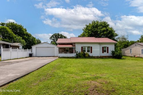 618 Eagleton Rd, Maryville, TN, 37804-2663 | Card Image