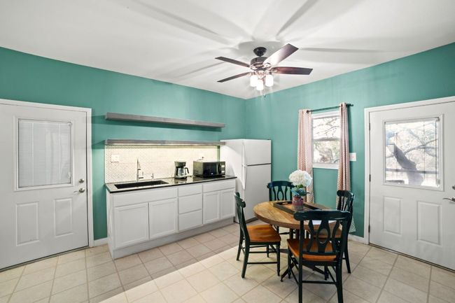 20001 Hamilton Pool Rd, House other with 6 bedrooms, 4 bathrooms and null parking in Dripping Springs TX | Image 18