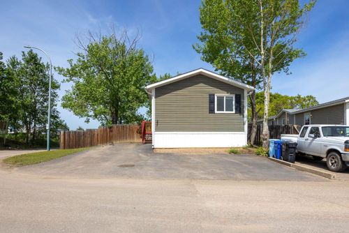 292 Greenwich Lane, Fort Mcmurray, AB, T9H3Z3 | Card Image