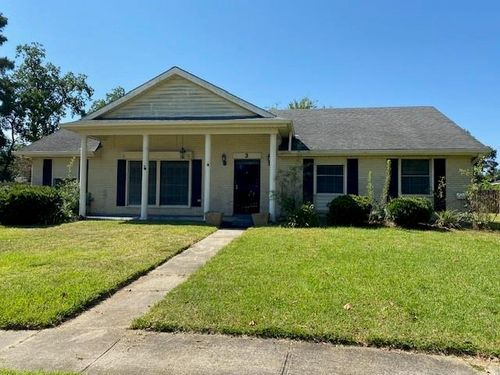 3 Ashley Ct, Slidell, LA, 70458-5103 | Card Image