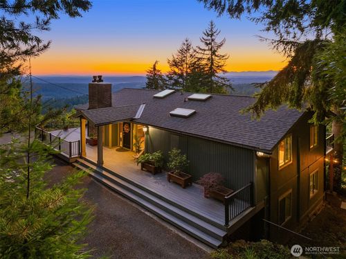 27230 Se 154th Pl, Issaquah, WA, 98027-7330 | Card Image