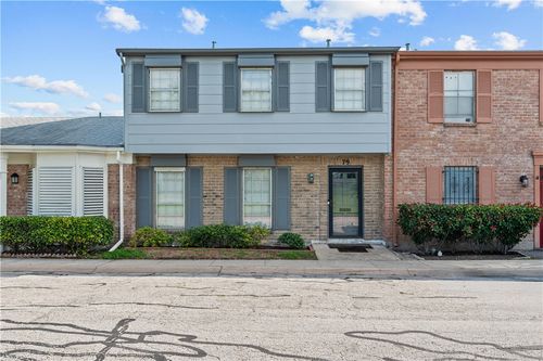 79 Townhouse Ln, Corpus Christi, TX, 78412-4273 | Card Image