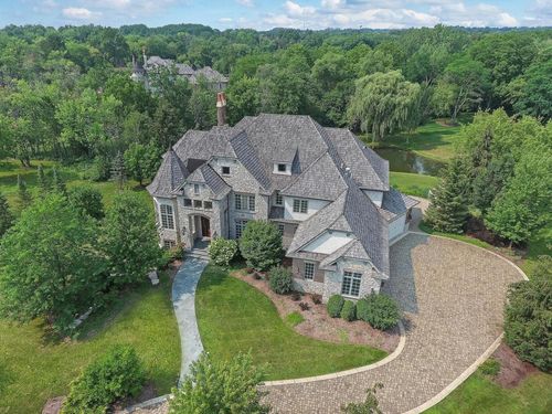 34 Abbeywoods Dr, Barrington, IL, 60010-6146 | Card Image
