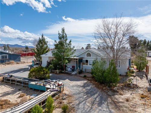 551 Munsell Way, Pahrump, NV, 89060-1915 | Card Image