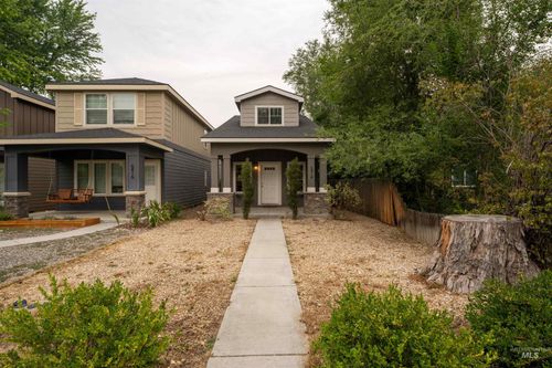 6414 W Russett St, Boise, ID, 83704-7660 | Card Image