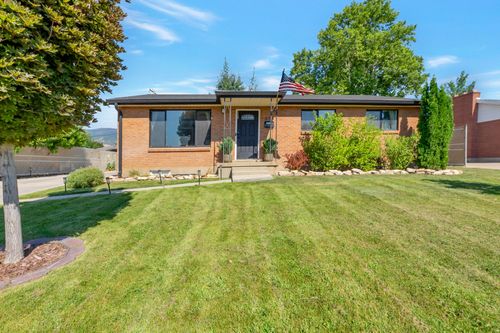873 S 400 W, Bountiful, UT, 84010-7333 | Card Image