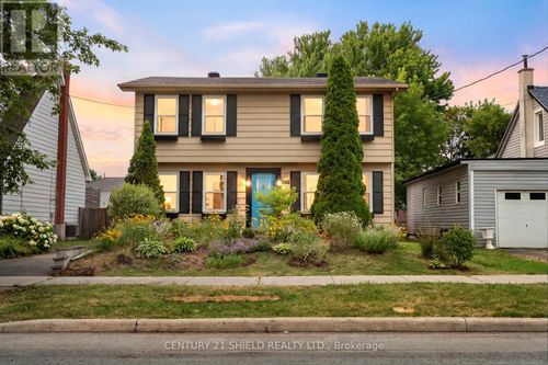 1019 Osborne Ave, Cornwall, ON, K6J1K8 | Card Image