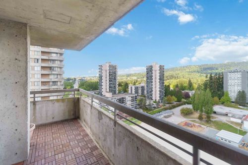 2002-3755 Bartlett Crt, Burnaby, BC, V3J7G7 | Card Image