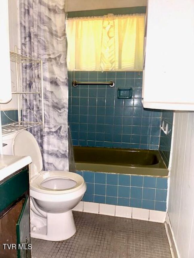 11616 Alfred Cox Dr, House other with 3 bedrooms, 1 bathrooms and null parking in Pound VA | Image 27