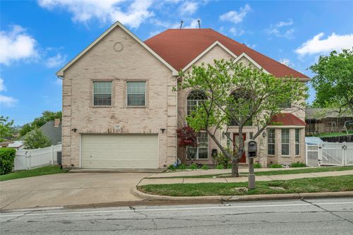 4212 Las Brisas Dr, Irving, TX, 75038-9046 | Card Image